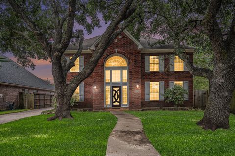 Photo of 4712 Broadmoor Drive, League City, TX 77573 (MLS # 56791414)