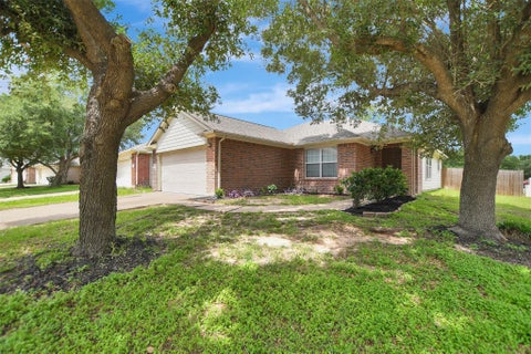 Photo of 19702 Byron Meadows Drive, Katy, TX 77449 (MLS # 28236849)