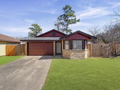 Photo of 15806 Wax Bill Court, Humble, TX 77396 (MLS # 59686076)