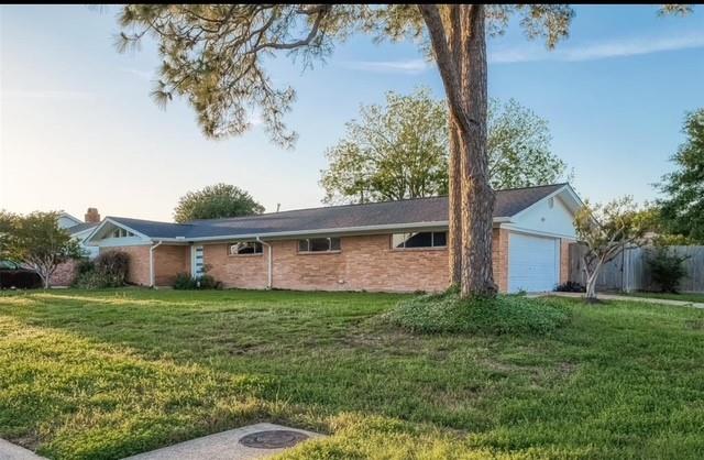4800 Country Club View