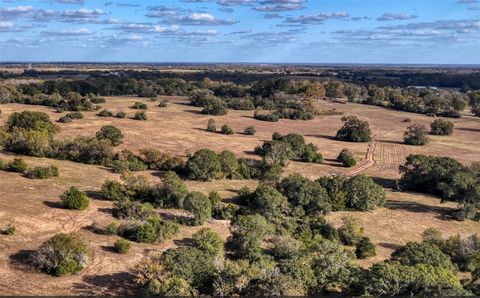 Photo of 6 Creekview Trail DR, Brenham, TX 77833 (MLS # 3524501)
