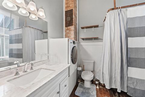 Tiny photo for 1701 Ball, Galveston, TX 77550 (MLS # 13094244)