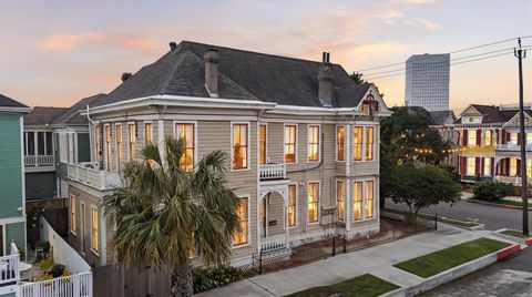 Photo of 1701 Ball, Galveston, TX 77550 (MLS # 13094244)