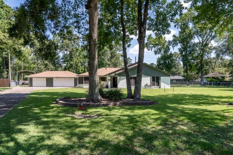 Photo of 1506 Running Bear Trail, Crosby, TX 77532 (MLS # 18585896)