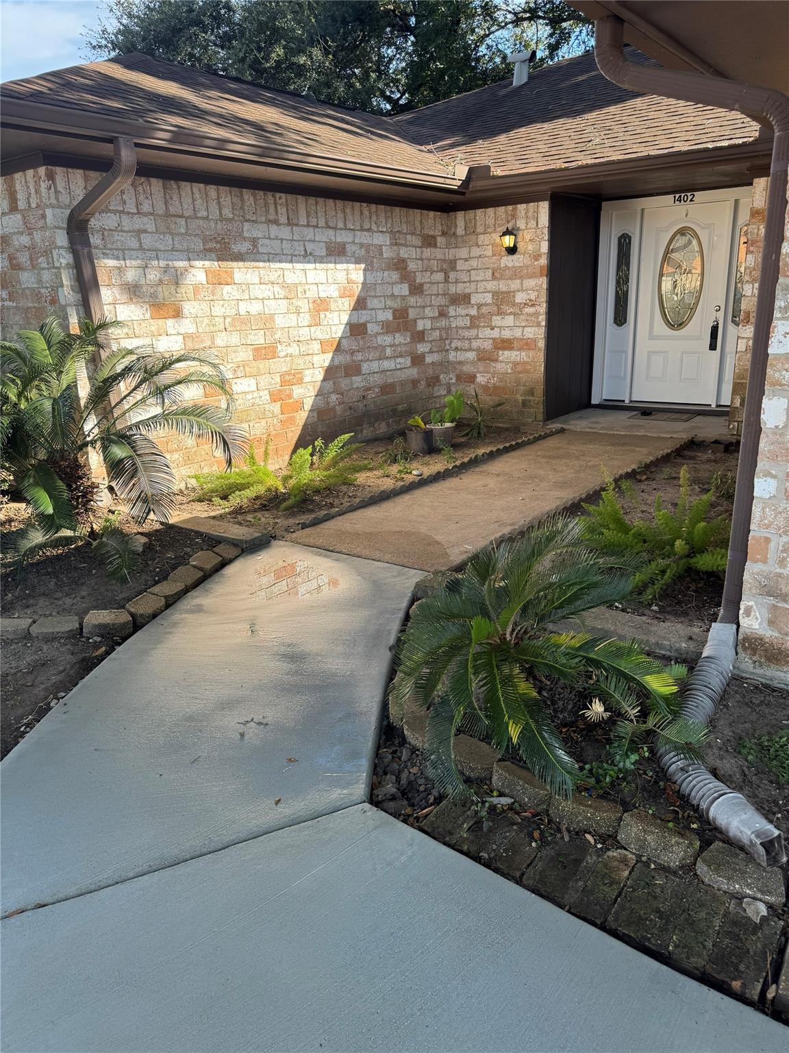 1402 New Orleans Street