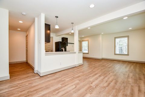 Photo of 1011 Enid Street #2, Houston, TX 77009 (MLS # 72805360)