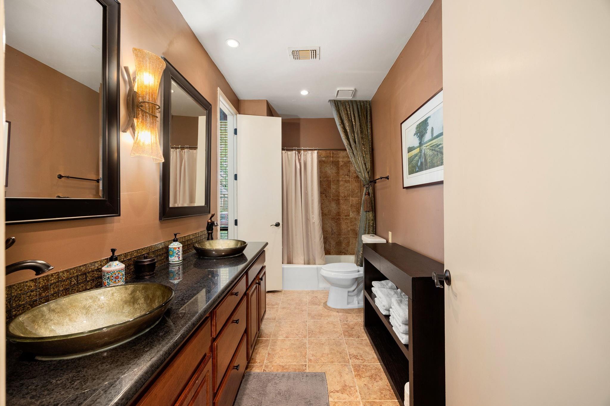 Houston, Texas, 77094, United States, 4 Bedrooms Bedrooms, ,6 BathroomsBathrooms,Residential,Active,2034278