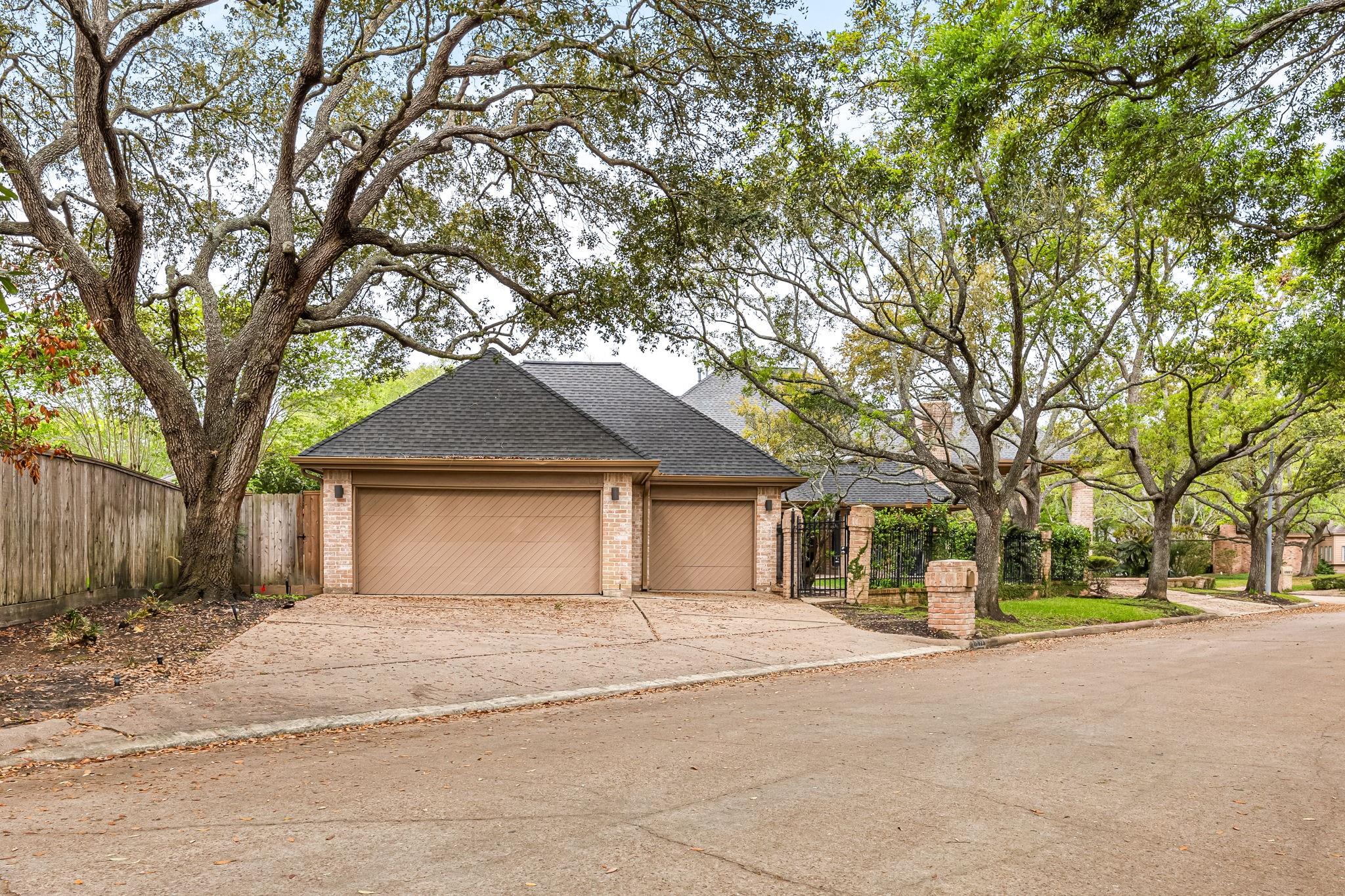 Houston, Texas, 77094, United States, 4 Bedrooms Bedrooms, ,6 BathroomsBathrooms,Residential,Active,2034278