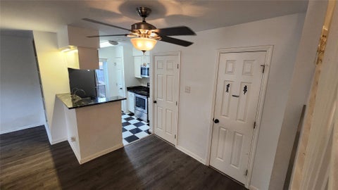 Photo of 3600 Jeanetta Street #804, Houston, TX 77063 (MLS # 75755331)