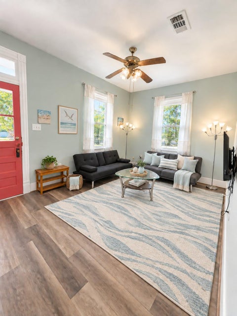 Photo of 4015 Avenue O, Galveston, TX 77550 (MLS # 34221754)