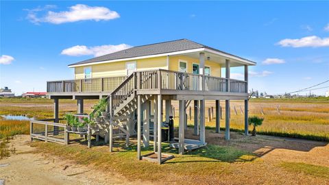 Photo of 715 Caisson Street, Surfside Beach, TX 77541 (MLS # 57519398)