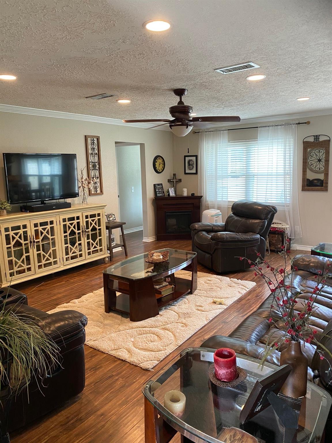 16107 Tibet Road