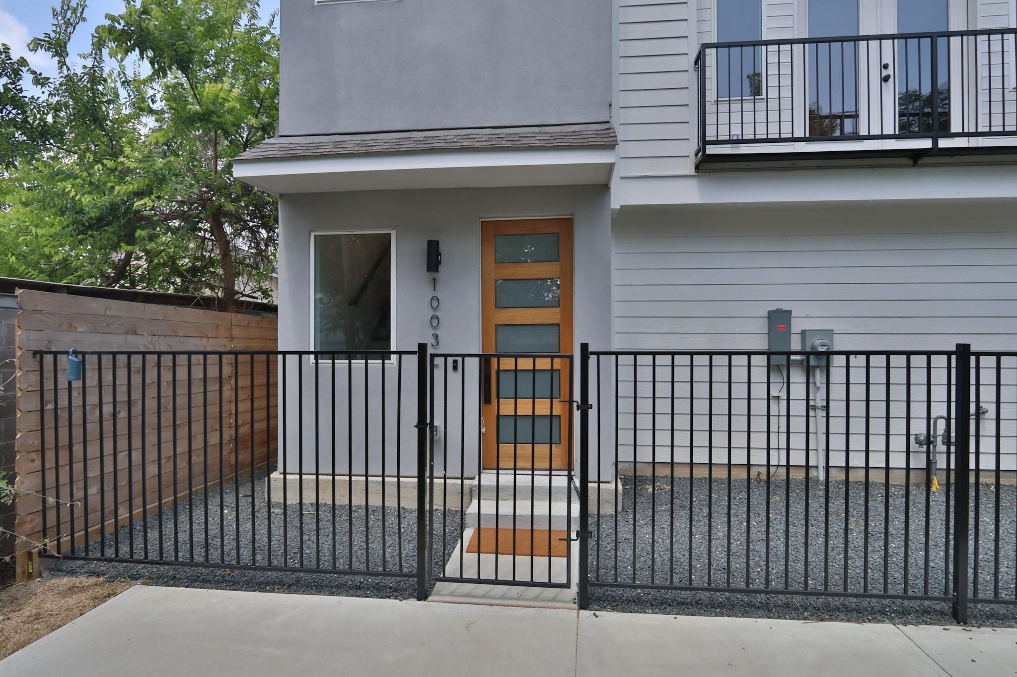 1003 Kern Street C