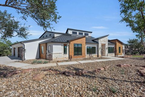 Photo of 101 Silver Way Spur, Horseshoe Bay, TX 78657 (MLS # 66086508)