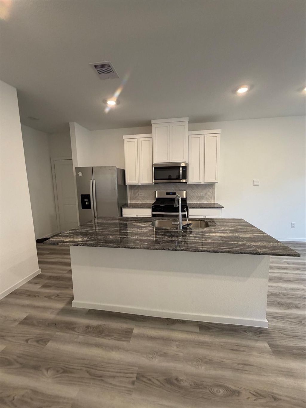 Photo of 7511 Bella Springs Dr, Humble, TX 77346 (MLS # 37996293)