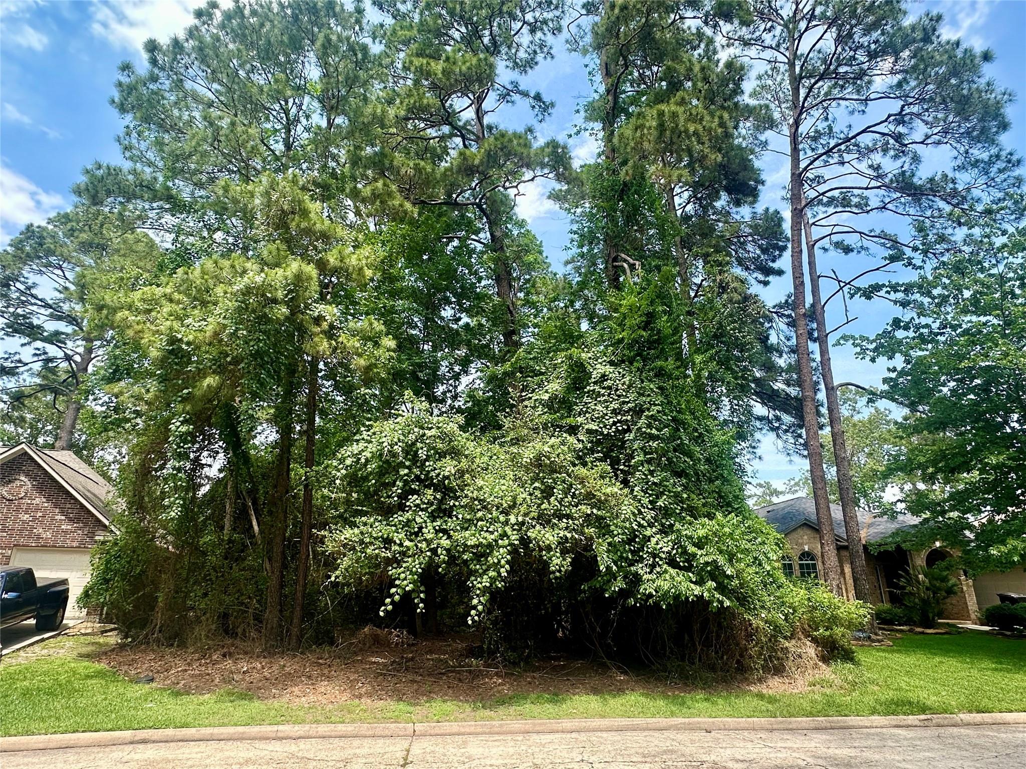 3322 Longfellow Circle