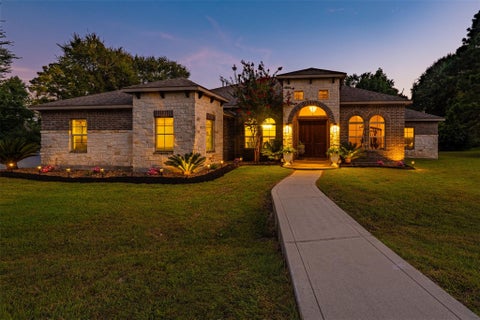 Photo of 8992 Wind Jammer Lane, Montgomery, TX 77316 (MLS # 39855360)