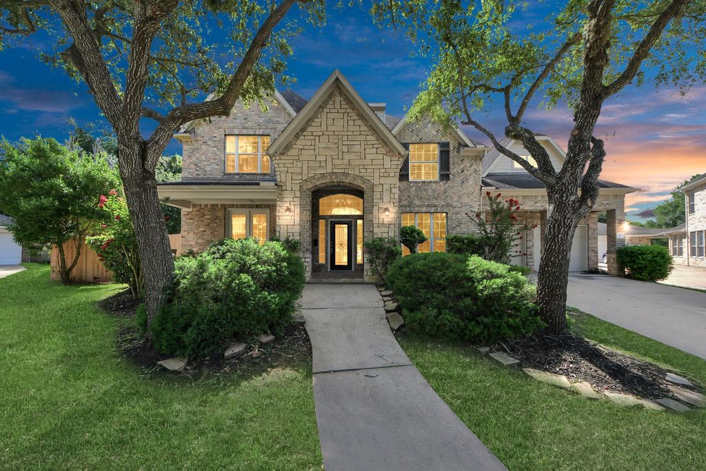 Photo of 3811 Parkside, Missouri City, TX 77459 (MLS # 51606269)