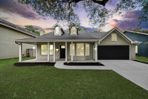Photo of 10410 Green Valley Lane, Houston, TX 77064 (MLS # 38333022)