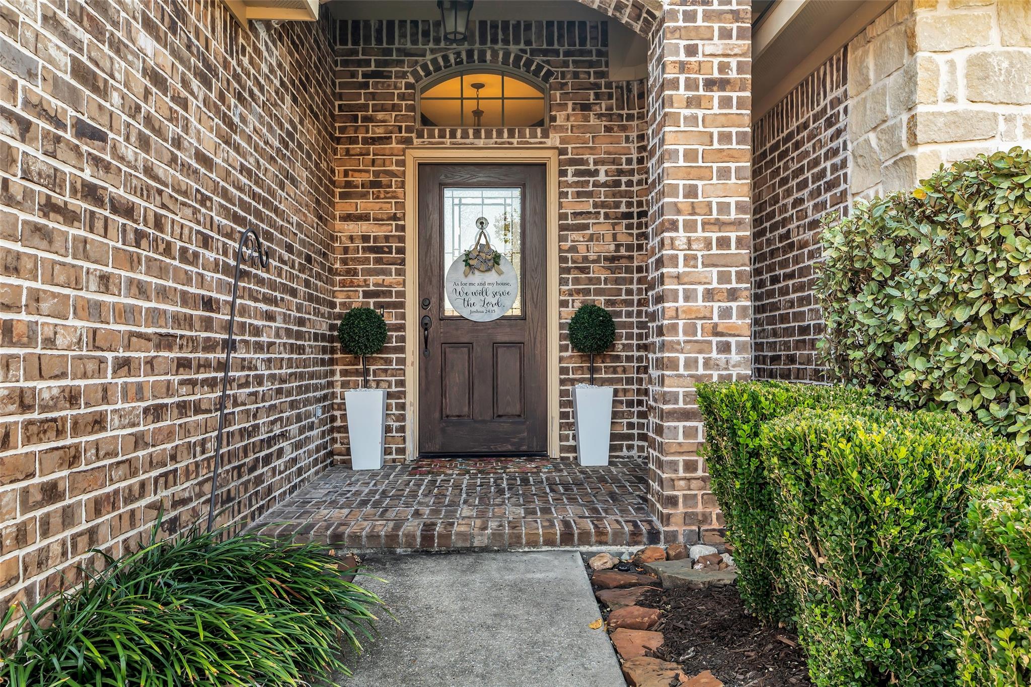 120 Racetrack Lane
