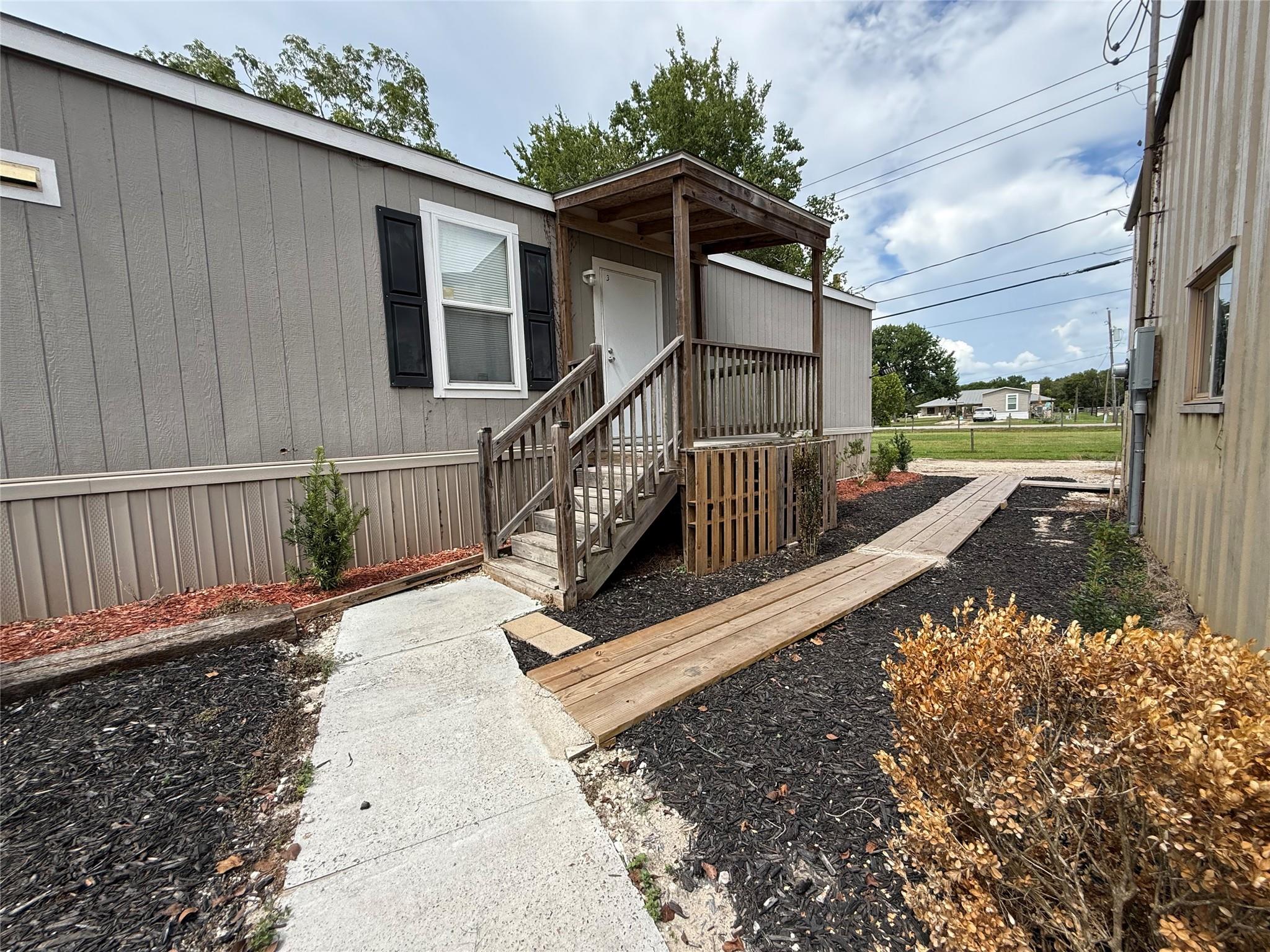 2243 County Road 130 3