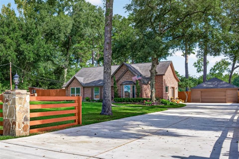 Photo of 8906 Seber Drive, Tomball, TX 77375 (MLS # 73052588)