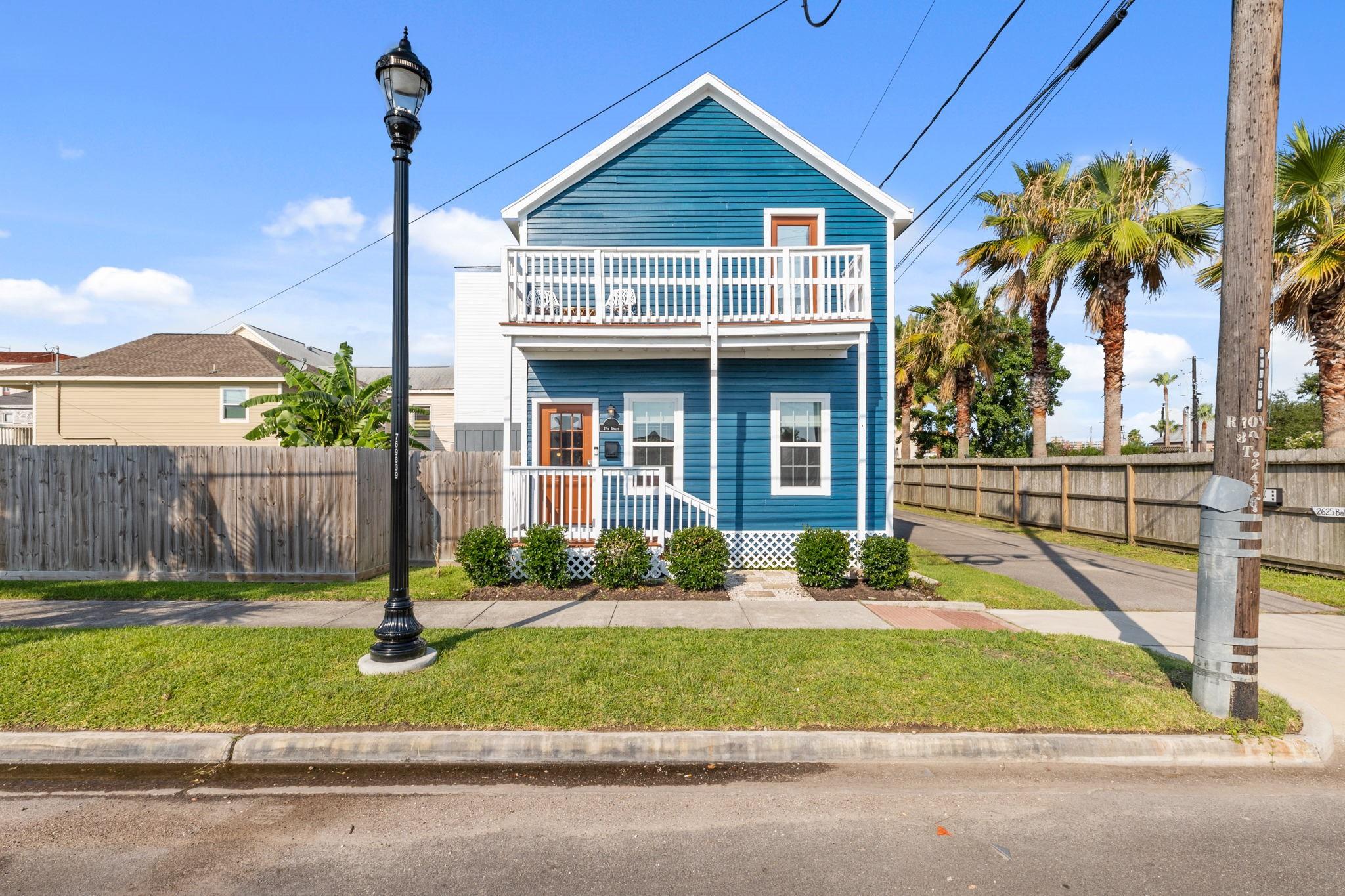 808 27th Street
