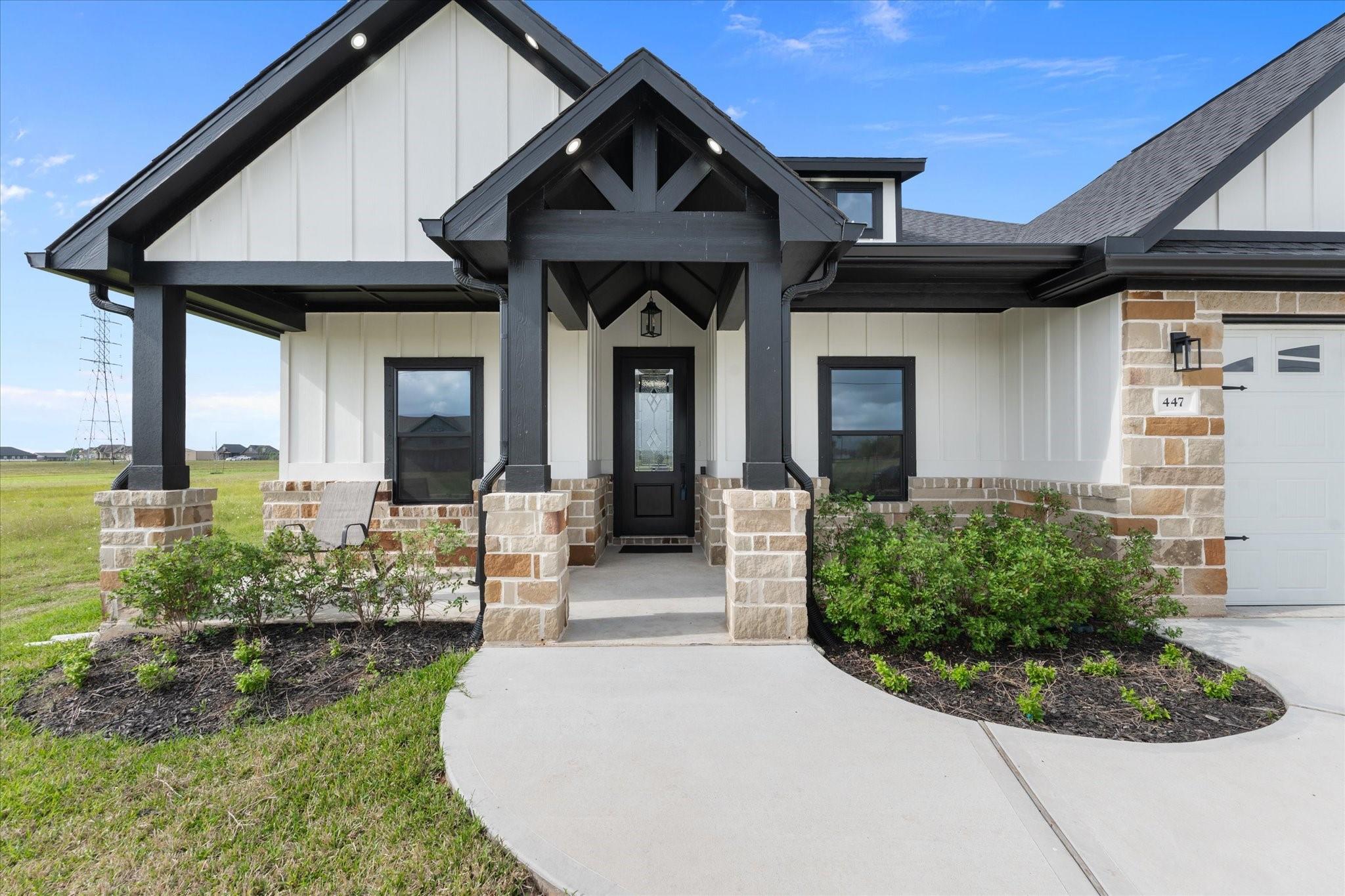 447 Sunset Trail