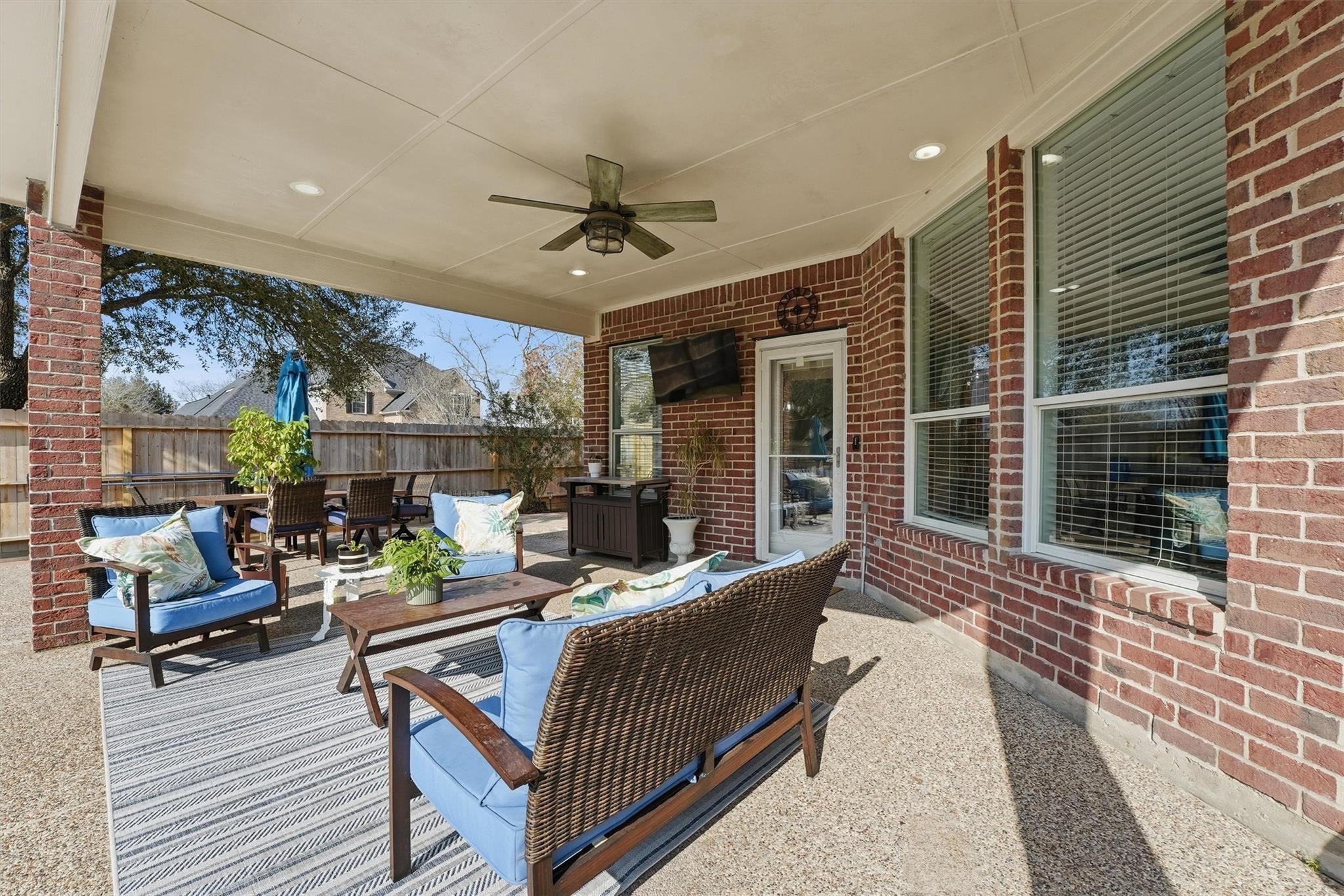 19234 Clear Sky Drive