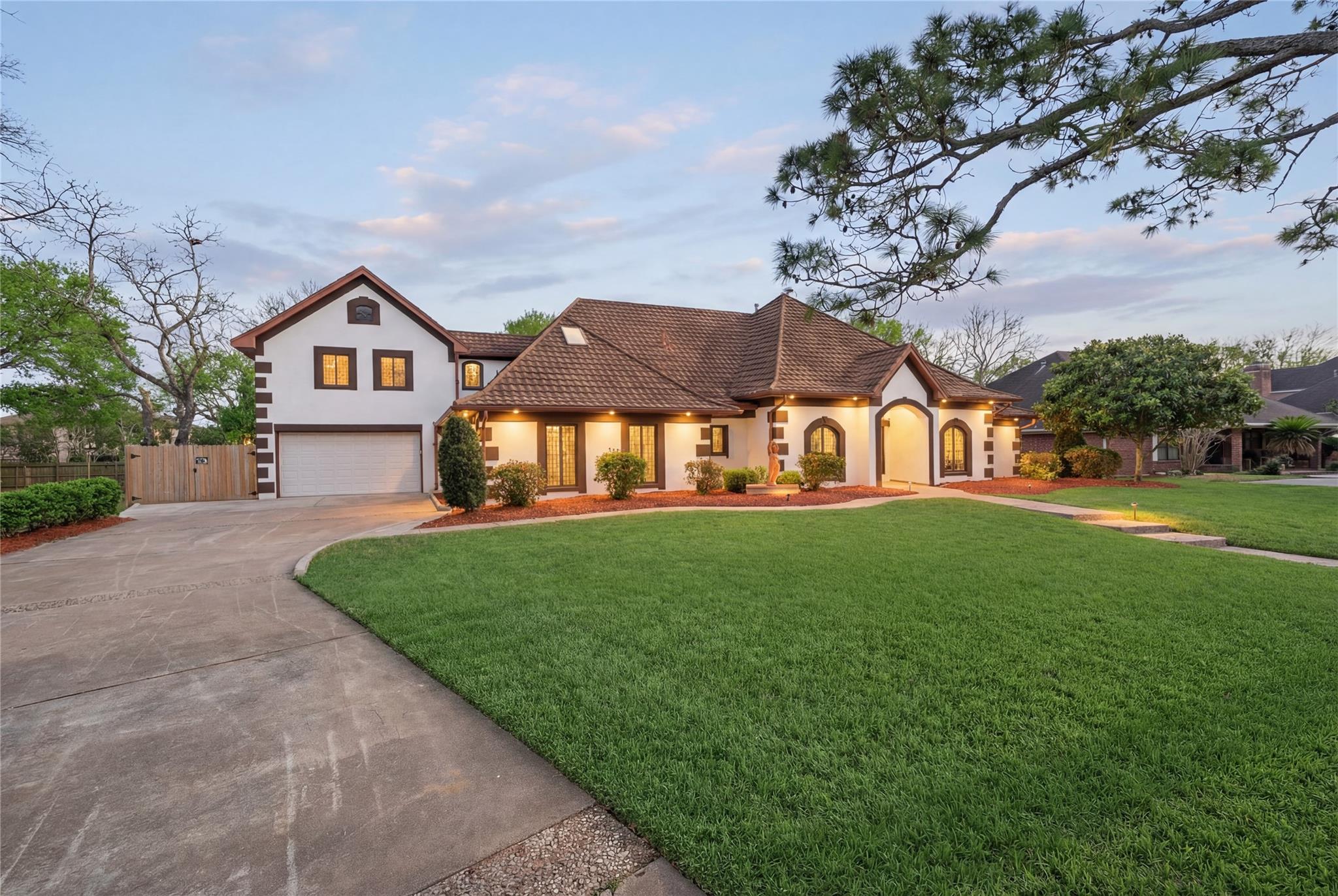 1205 Tall Pines Drive