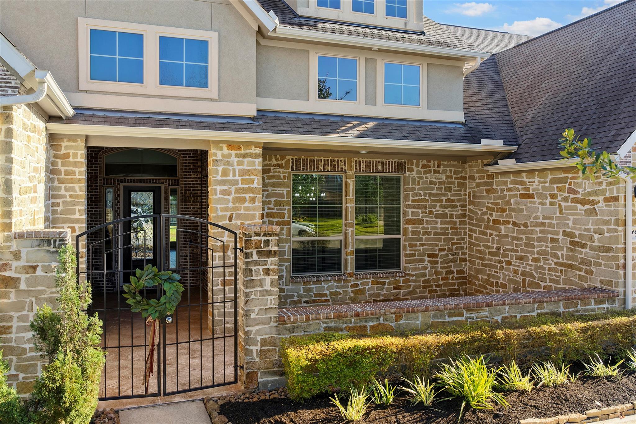 16618 Wolf Pass Drive