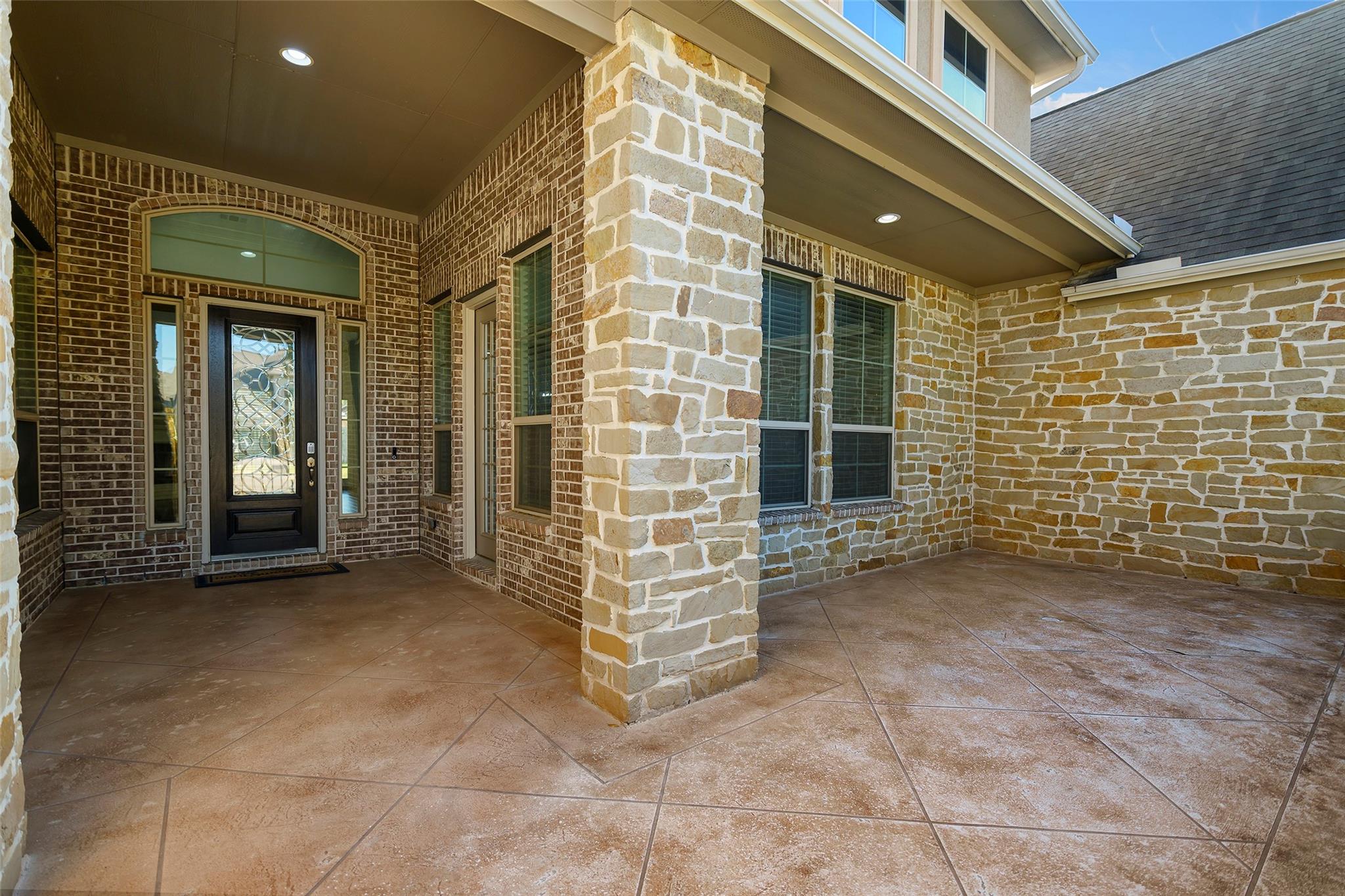 16618 Wolf Pass Drive