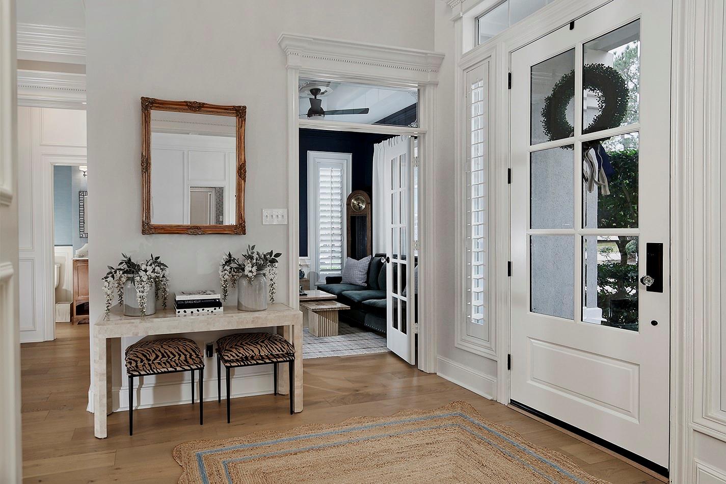 2 Graceful Elm Court