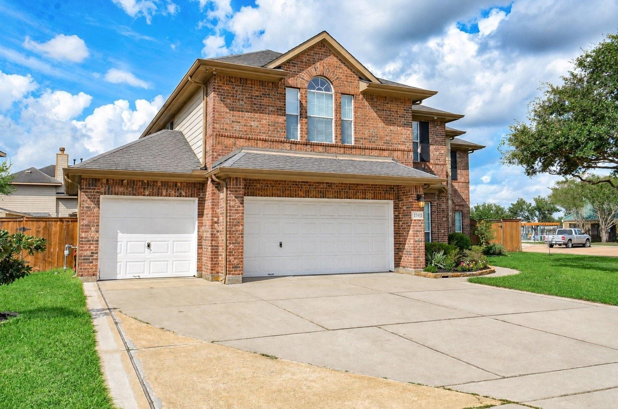 21415 Sierra Bend Drive