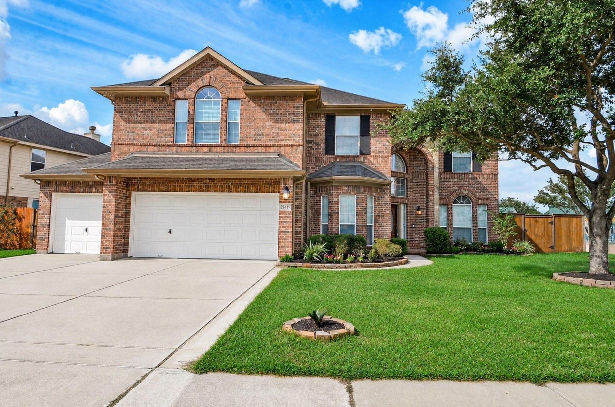 21415 Sierra Bend Drive
