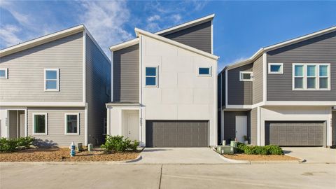 Photo of 9607 Habitat Street St, Houston, TX 77075 (MLS # 52002678)