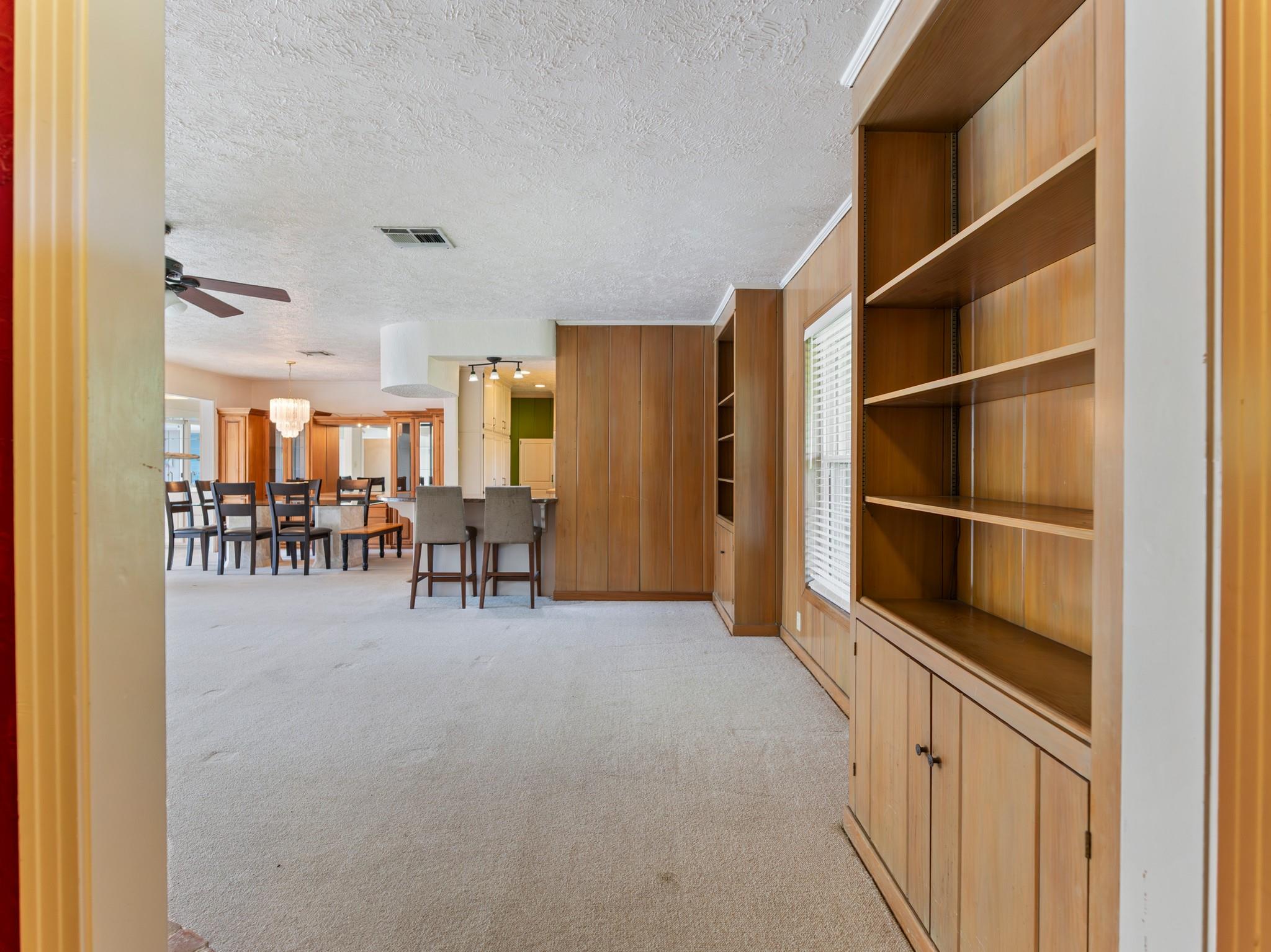900 6th Street