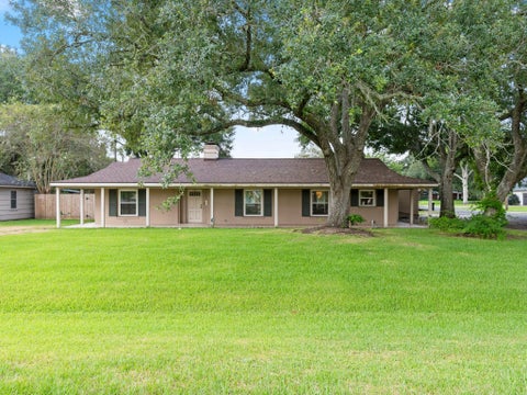 Photo of 900 6th Street, Bay City, TX 77414 (MLS # 67155643)