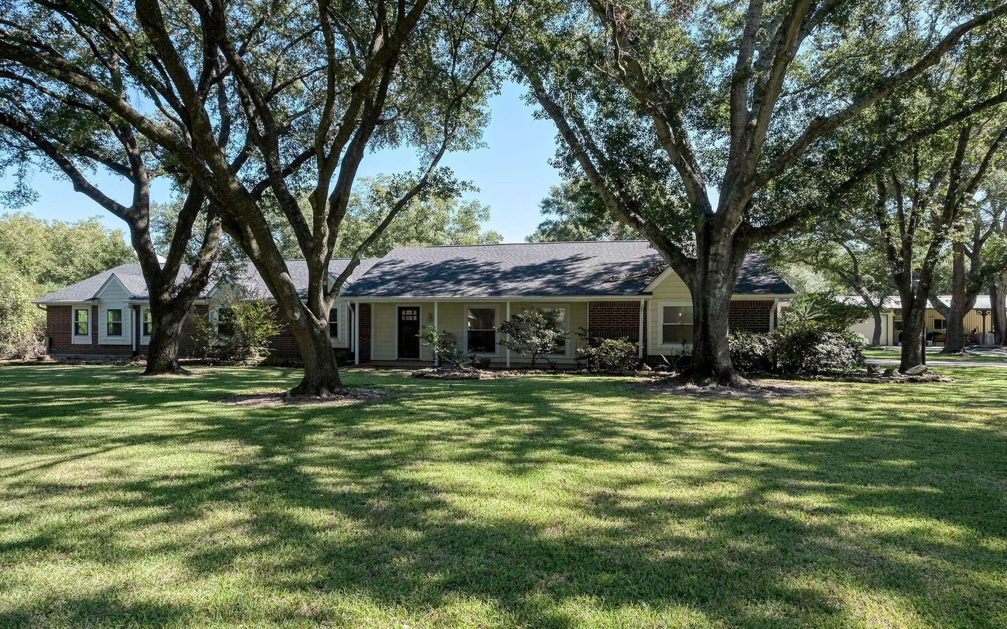 19410 High Meadow Lane