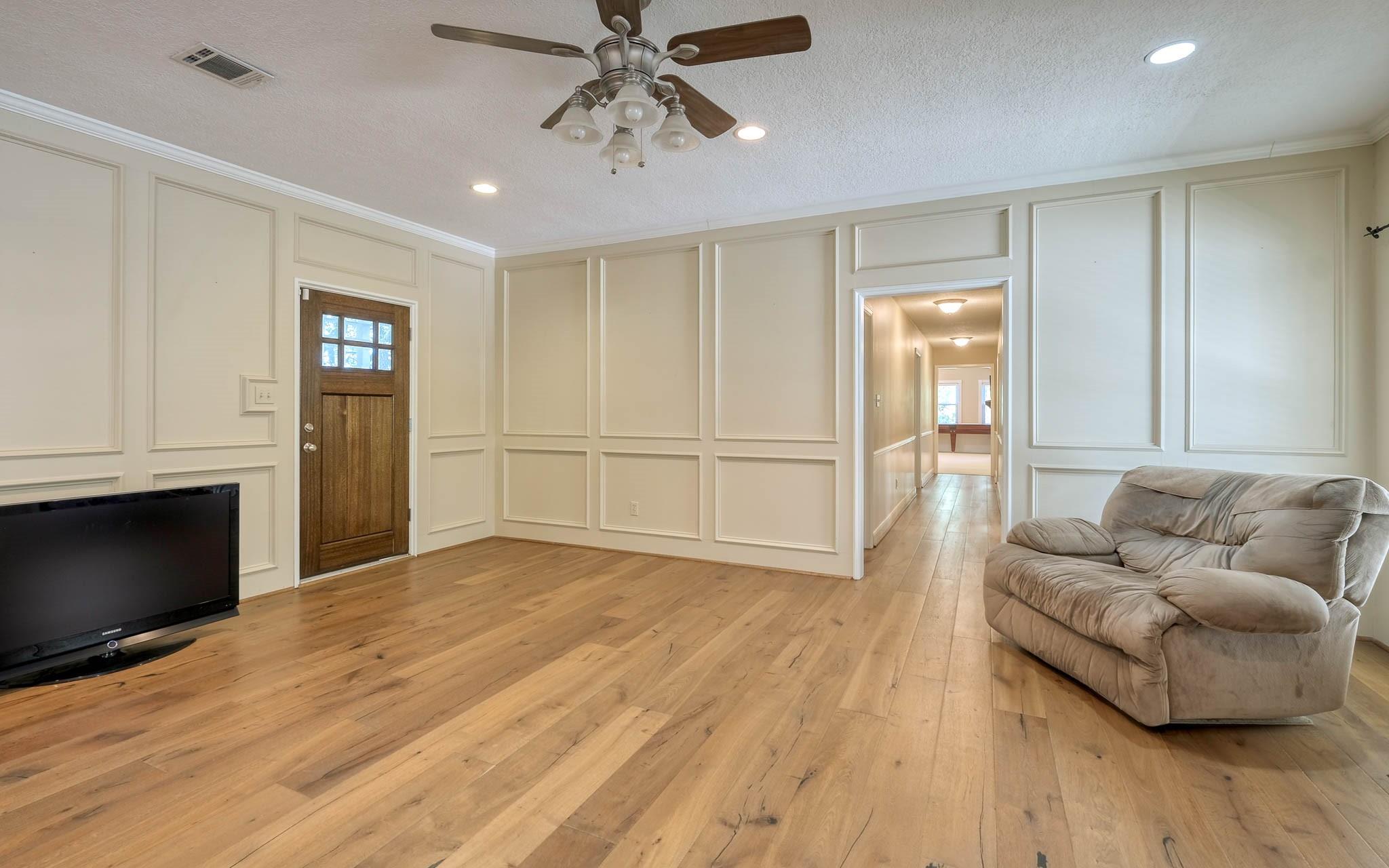 19410 High Meadow Lane