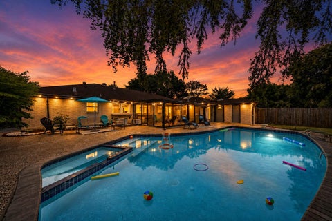 Photo of 9022 Quebec Dr, Houston, TX 77096 (MLS # 29114570)