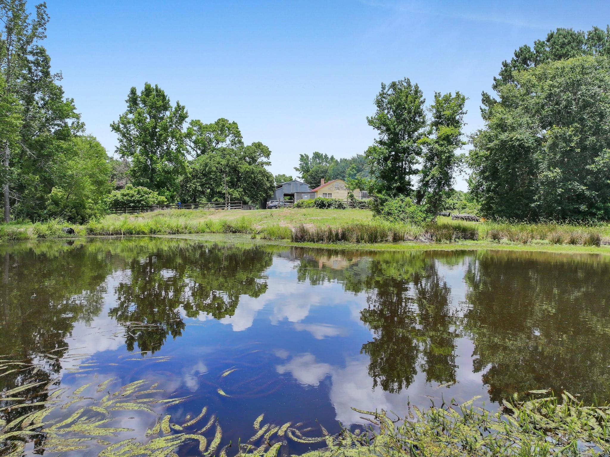 8323 County Road 292