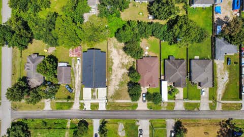 Photo of 8113 Hamlet Street, Houston, TX 77078 (MLS # 8969223)