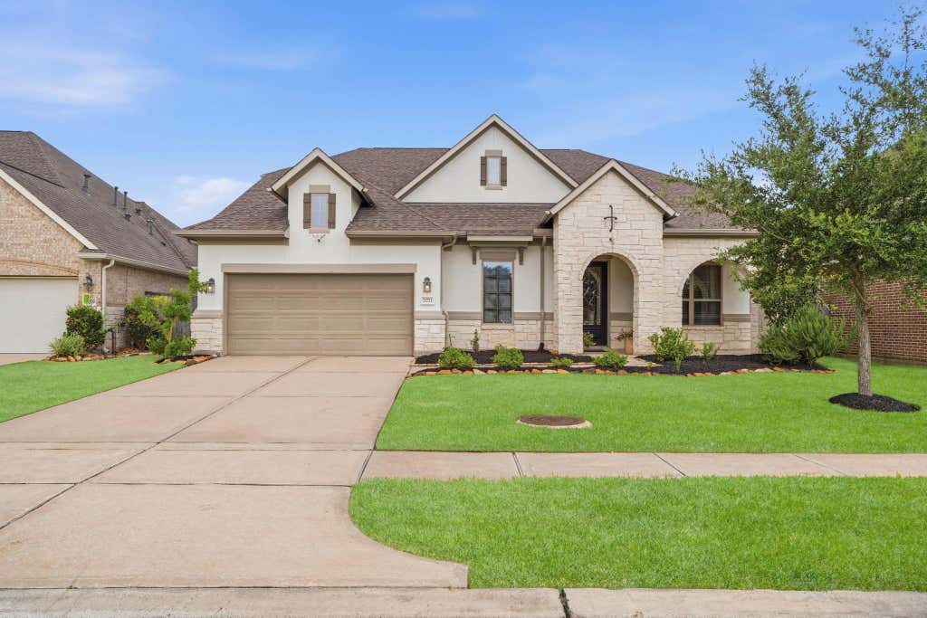 Photo of 21723 Albertine Drive, Tomball, TX 77377 (MLS # 16402227)
