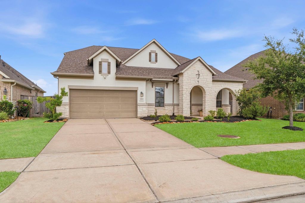Photo of 21723 Albertine Drive, Tomball, TX 77377 (MLS # 16402227)