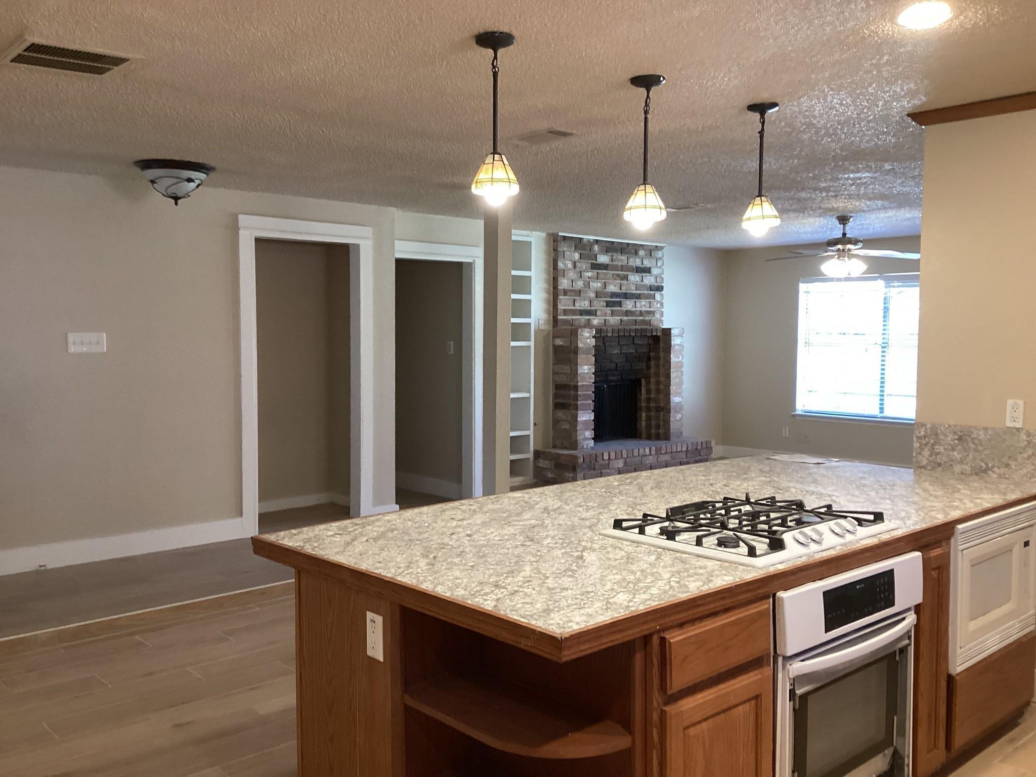 2511 Peaceful Valley Drive