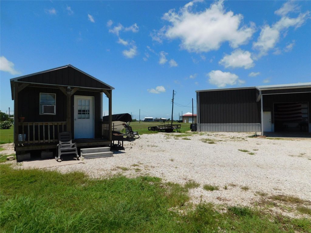 Photo of 291 White Marlin Drive, Port Lavaca, TX 77979 (MLS # 15508445)