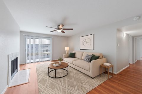 Photo of 6633 W Airport Boulevard #1106, Houston, TX 77035 (MLS # 47841876)