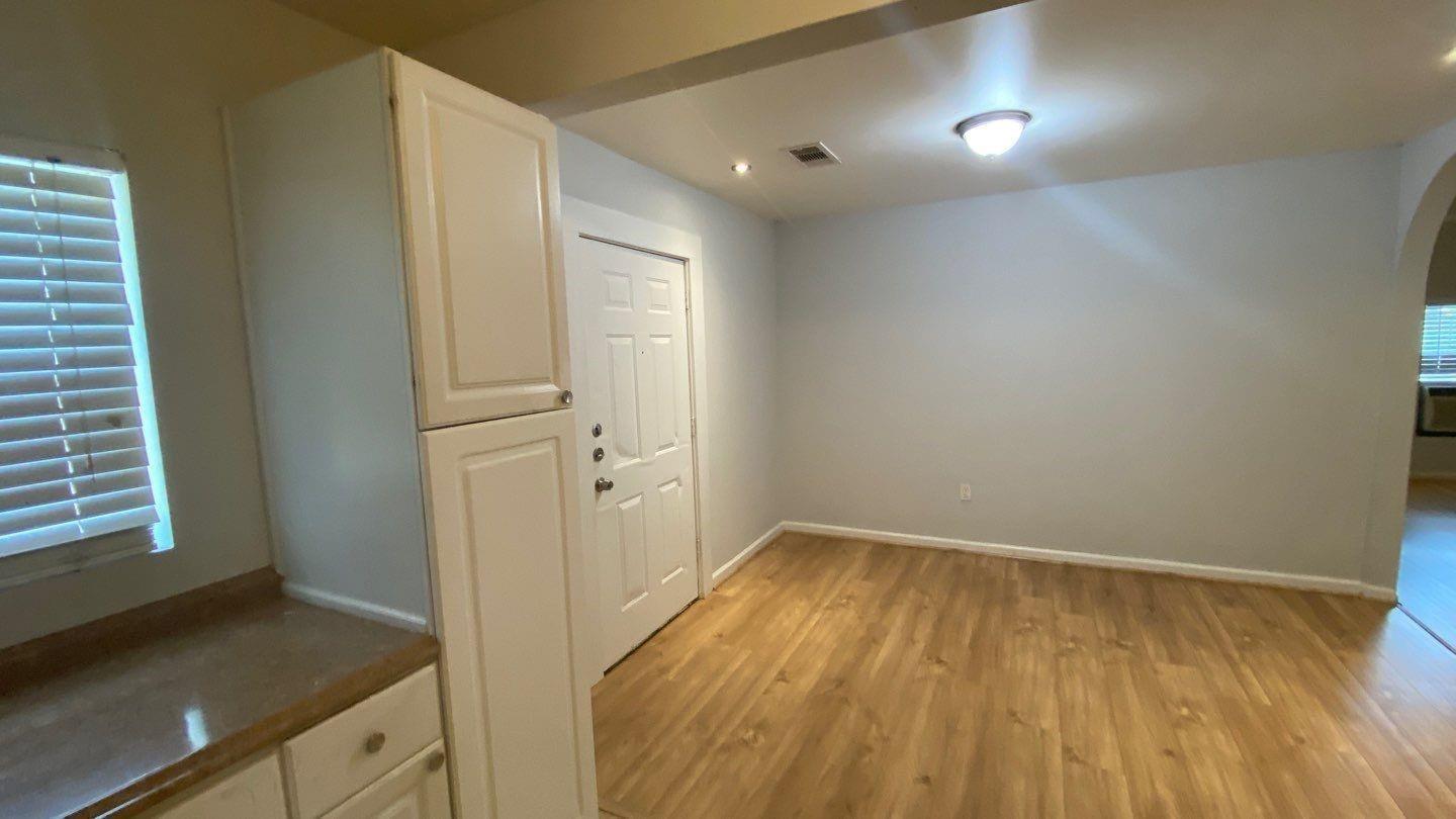 1918 Oleander Drive