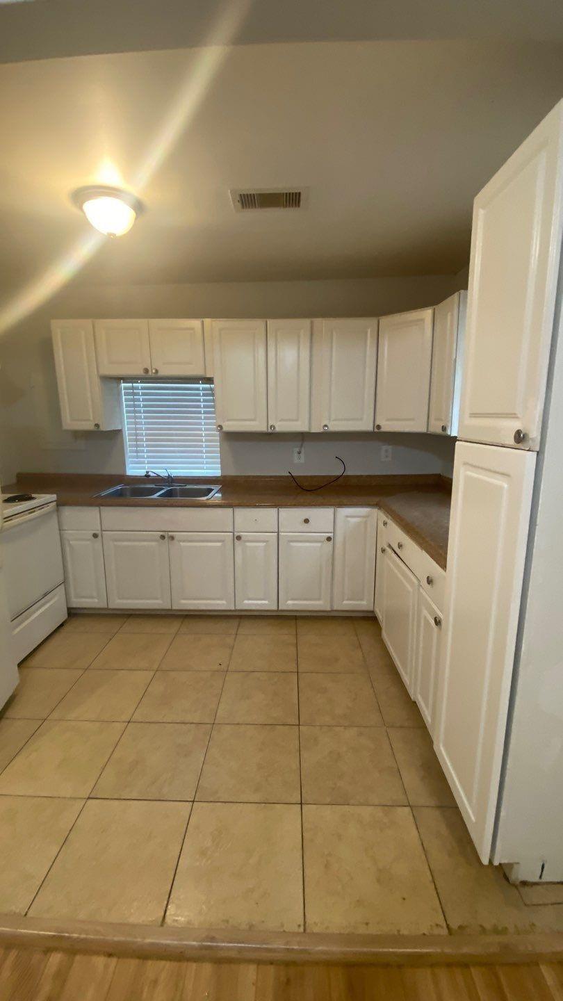 1918 Oleander Drive